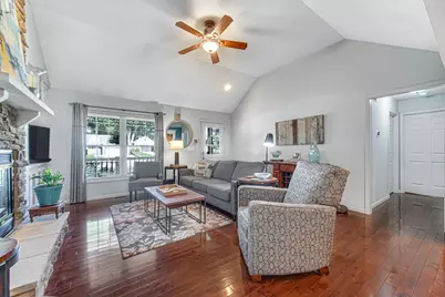 1806 Washington Street, Valparaiso, IN 46383 - Photo 5