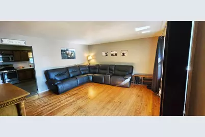 3348 W 80th Avenue, Merrillville, IN 46410 - Photo 3
