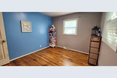 3348 W 80th Avenue, Merrillville, IN 46410 - Photo 9