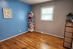 3348 W 80th Ave, Merrillville, IN 46410 - Photo 9