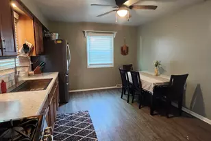 3348 W 80th Ave, Merrillville, IN 46410 - Photo 5