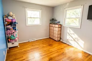 3348 W 80th Ave, Merrillville, IN 46410 - Photo 7