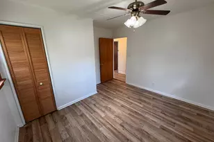 4127 Pennsylvania St, Gary, IN 46409 - Photo 11