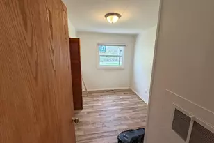 4127 Pennsylvania St, Gary, IN 46409 - Photo 13