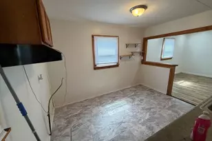 4127 Pennsylvania St, Gary, IN 46409 - Photo 7