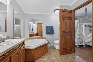 371 Pinewood Dr, Valparaiso, IN 46385 - Photo 19