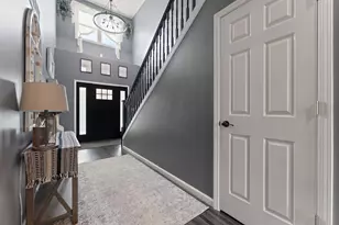 13421 N Oriole Dr, Wheatfield, IN 46392 - Photo 3