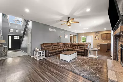 13421 N Oriole Drive, Wheatfield, IN 46392 - Photo 5