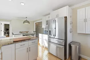 8796 Monroe Ave, Munster, IN 46321 - Photo 9