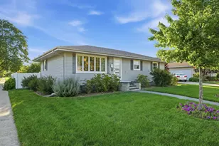 8796 Monroe Ave, Munster, IN 46321 - Photo 25