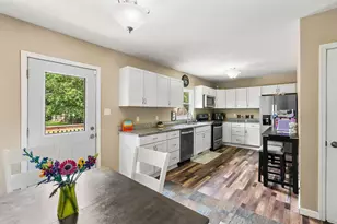 1456 Lincoln St, Hobart, IN 46342 - Photo 7