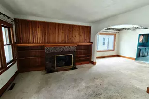 233 Oakwood St, Hammond, IN 46324 - Photo 5