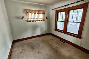 233 Oakwood St, Hammond, IN 46324 - Photo 7