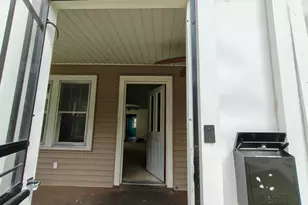 233 Oakwood St, Hammond, IN 46324 - Photo 3