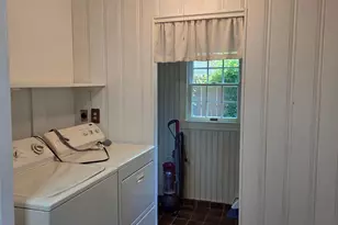 345 E Joliet St, Schererville, IN 46375 - Photo 5