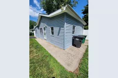 4920 E 27th Avenue, Lake Station, IN 46405 - Photo 3
