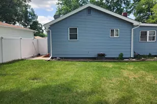 4920 E 27th Ave, Lake Station, IN 46405 - Photo 25