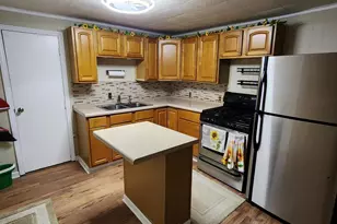 4920 E 27th Ave, Lake Station, IN 46405 - Photo 5