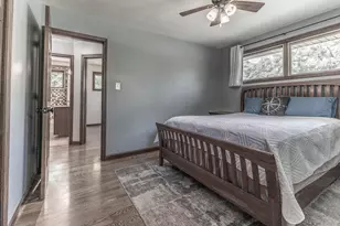 8223 Maple Ave, Gary, IN 46403 - Photo 15