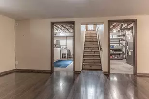 8223 Maple Ave, Gary, IN 46403 - Photo 25
