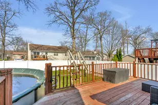 2724 Barberry Dr, Hobart, IN 46342 - Photo 25