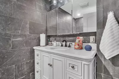 2916 Elmwood Street, Portage, IN 46368 - Photo 13