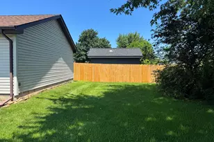 3101 Dutch Mill St, Portage, IN 46368 - Photo 5
