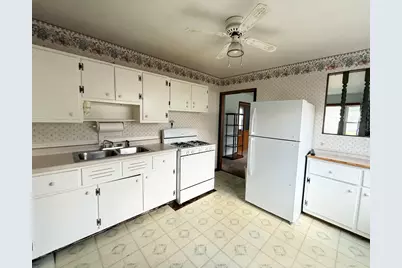 3352 Kenwood Street, Hammond, IN 46323 - Photo 5
