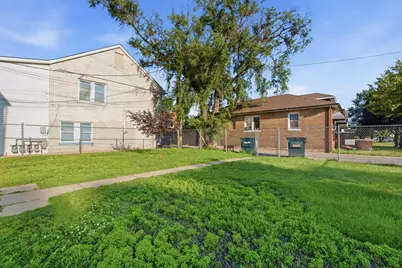 1021 W 144th Street, East Chicago, IN 46312 - Photo 15