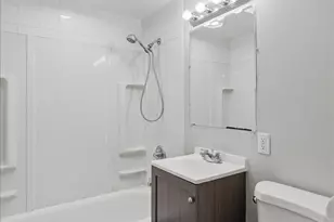 7327 Monroe Ave, Hammond, IN 46324 - Photo 13