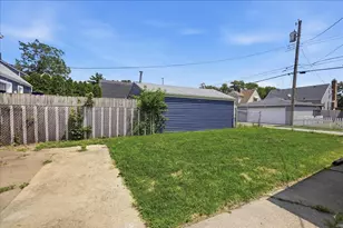 7327 Monroe Ave, Hammond, IN 46324 - Photo 27