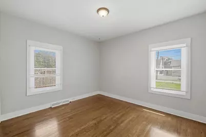 7327 Monroe Avenue, Hammond, IN 46324 - Photo 9