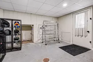 669 Waverly Rd, La Porte, IN 46350 - Photo 19