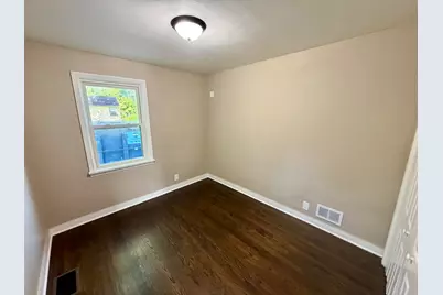 1855 W 57th Avenue, Merrillville, IN 46410 - Photo 9
