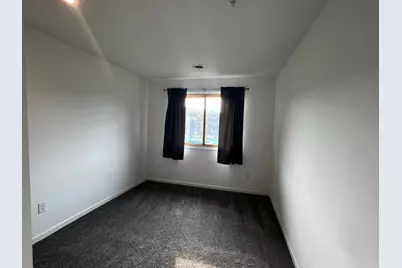 2045 45th Street #203, Highland, IN 46322 - Photo 9