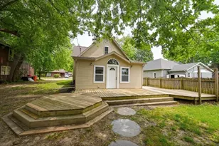 524 N Market St, Winamac, IN 46996 - Photo 5