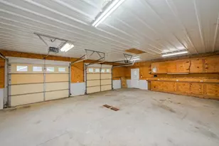 524 N Market St, Winamac, IN 46996 - Photo 31