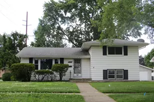 254 Sycamore Ln, Munster, IN 46321 - Photo 1