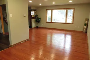 254 Sycamore Ln, Munster, IN 46321 - Photo 3