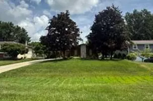 2309 Four Seasons Pkwy, Crown Point, IN 46307 - Photo 1