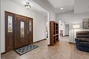 6501 E 116th Pl, Crown Point, IN 46307 - Photo 9