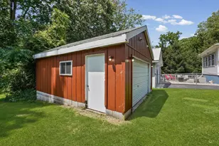 144 N Michigan Ave, Hobart, IN 46342 - Photo 5