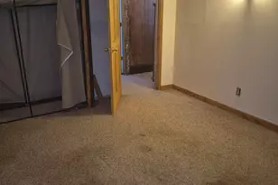 521 W 21st St, Connersville, IN 47331 - Photo 11