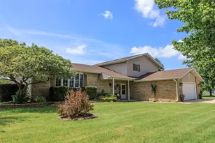 10216 New Hampshire St, Crown Point, IN 46307 - Photo 37