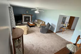 10216 New Hampshire St, Crown Point, IN 46307 - Photo 17
