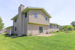 10216 New Hampshire St, Crown Point, IN 46307 - Photo 39