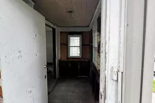 1306 Sherman St, Hammond, IN 46320 - Photo 3