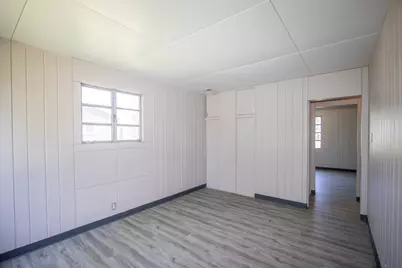 222 N Carroll Avenue, Michigan City, IN 46360 - Photo 17
