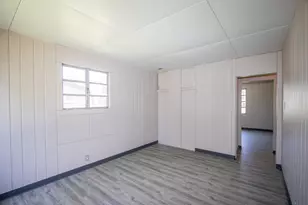 222 N Carroll Ave, Michigan City, IN 46360 - Photo 17