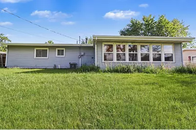404 Sable Drive, Valparaiso, IN 46385 - Photo 5